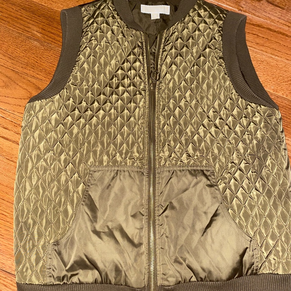 Army green Micheal kors vest